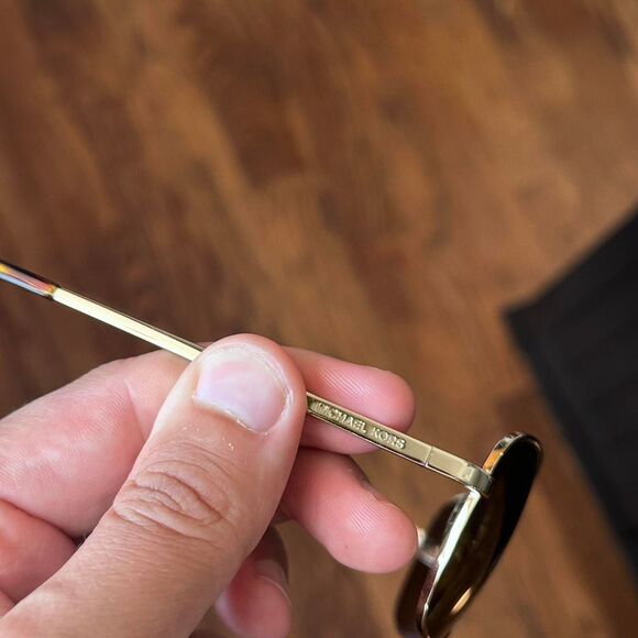 Michael Kors Designer Aviator Style Sunglasses - Picture 6 of 8